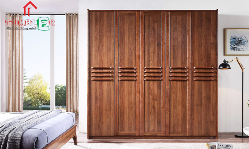 Tủ quần áo gỗ tự nhiên đáp ứng được mọi nhu cầu của quý khách hàng về kiểu dáng sang trọng, đường nét tinh tế, chất lượng hoàn hảo