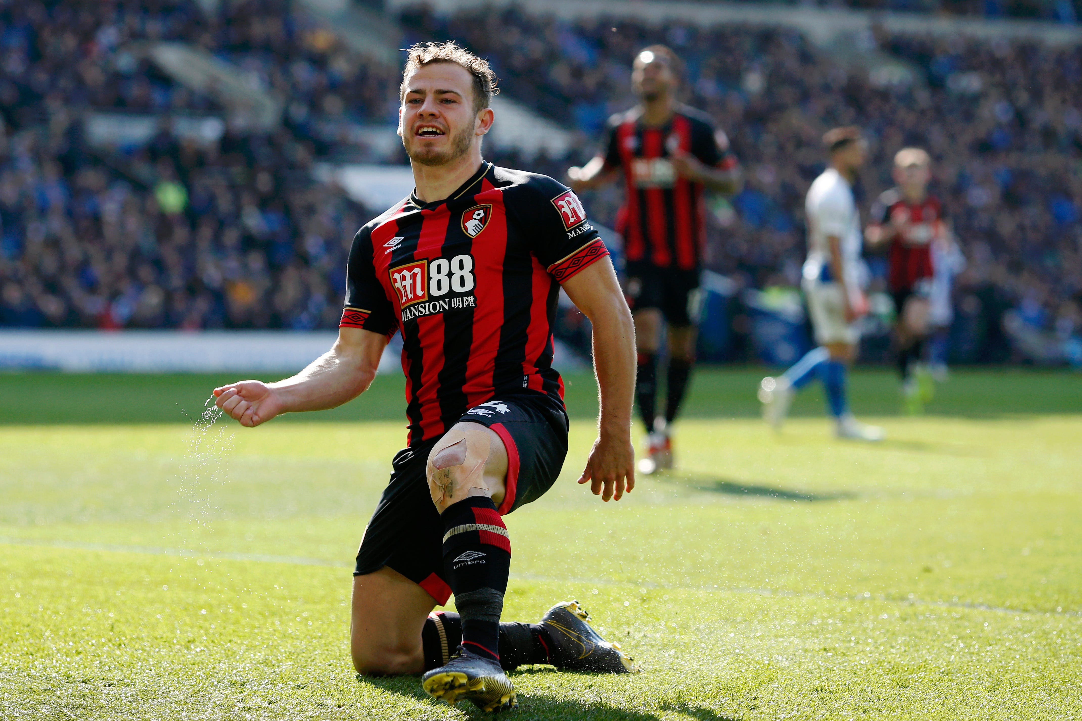 Bournemouth to cash in on Ryan Fraser in the midst of Arsenal interest | Goal.com English Qatar