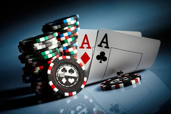 Quy tắc Poker 2025: Quy tắc bạn cần biết | Khu nghỉ dưỡng & Golf Hoiana