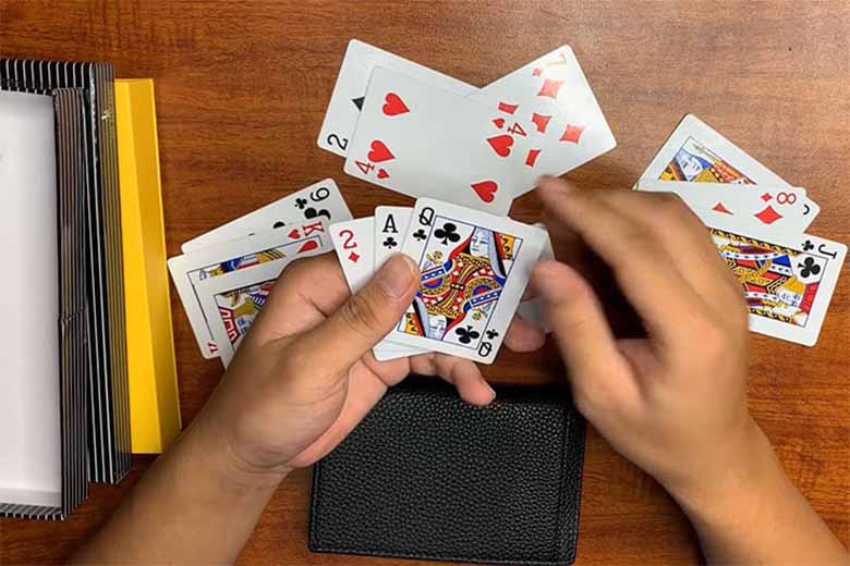 Kinh nghiệm chơi Poker: Bí quyết giúp bạn thắng lớn