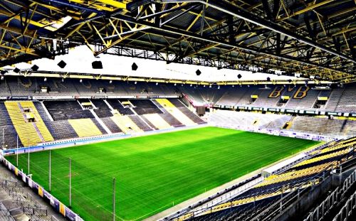 Signal Iduna Park - sân vận động bóng đá - Soccer Wiki: Do người hâm mộ thực hiện, dành cho người hâm mộ.