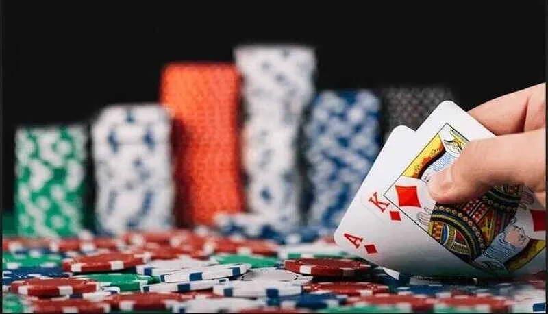 Chiến lược chơi bài poker để cải thiện cơ hội chiến thắng của bạn