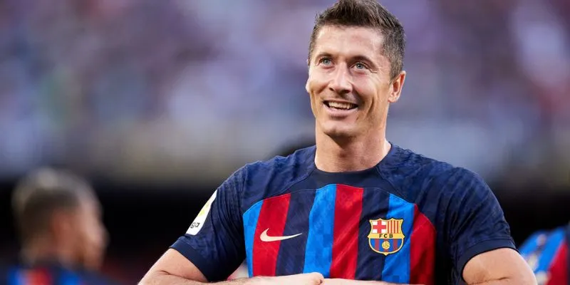 Tìm hiểu thêm về sự nghiệp của cầu thủ bóng đá Lewandowski